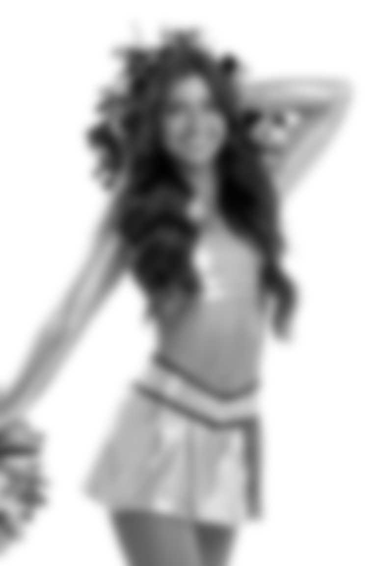 KinleyPropes_Titans_Cheerleaders