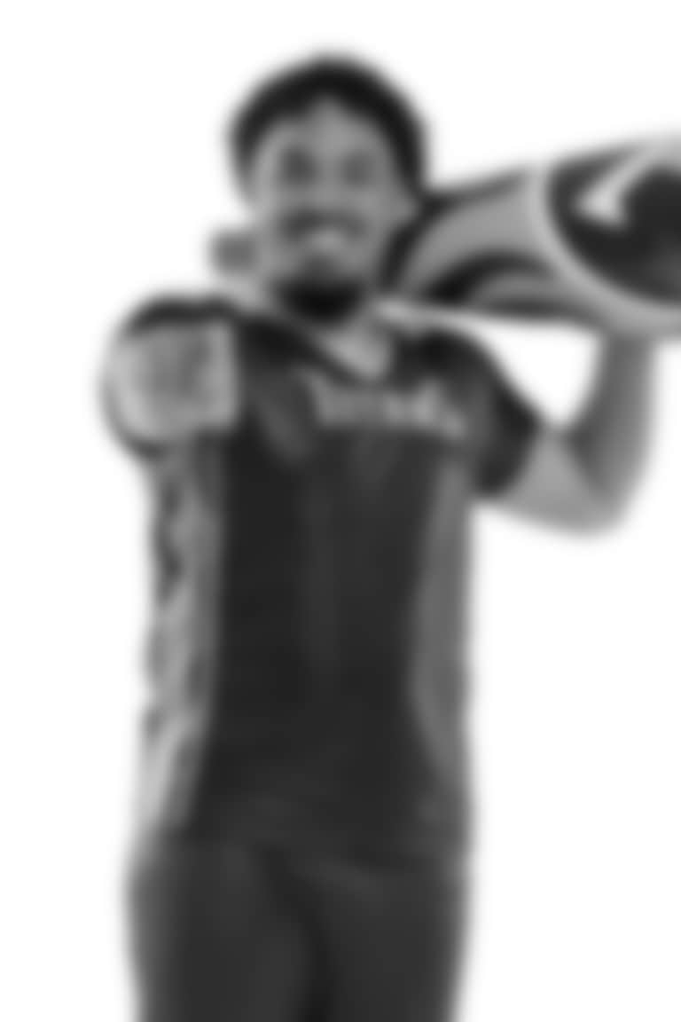 MiltonBond_Titans_Cheerleaders